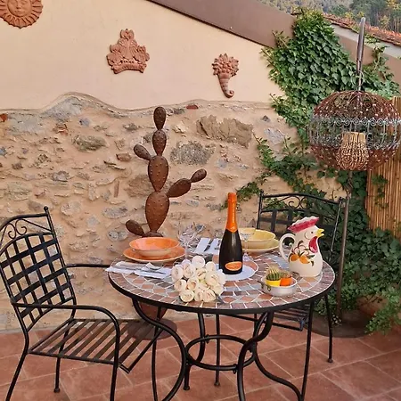 Tuscany Secret Garden In Versilia *